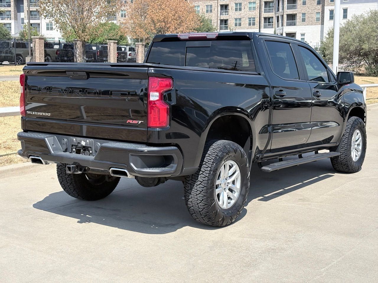 Used 2020 Chevrolet Silverado 1500 RST AWD/4WD image 4