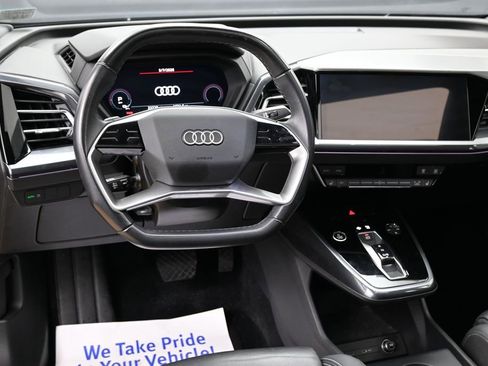 Used 2024 Audi Q4 e-tron Premium Plus w/ Premium Plus AWD/4WD image 33