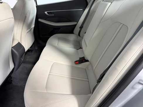 Used 2025 Hyundai Sonata SEL FWD image 23
