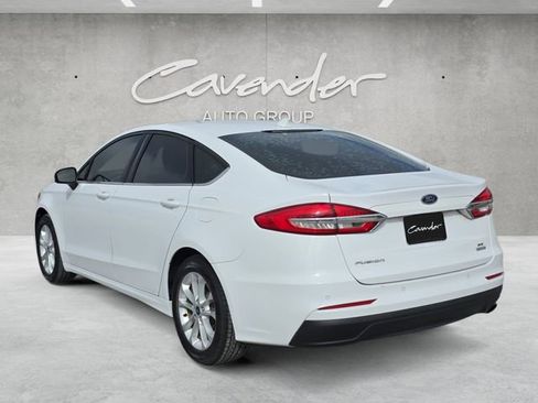 Used 2020 Ford Fusion SE image 14
