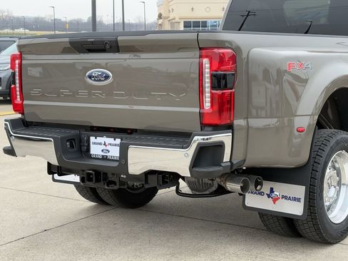 New 2026 Ford F450 XLT w/ 360-Degree Camera Package image 7