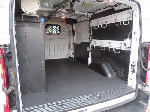 Used 2016 Ford Transit 250 130 Low Roof image 11