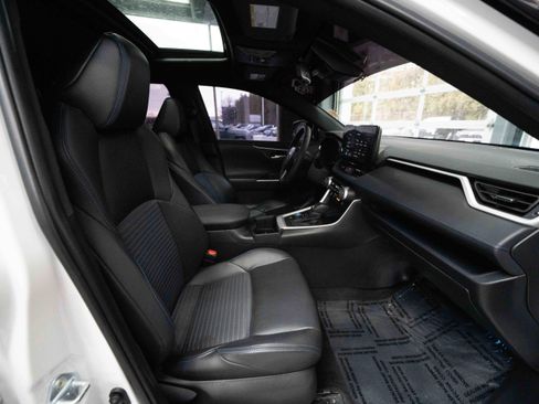 Used 2024 Toyota RAV4 XSE image 27