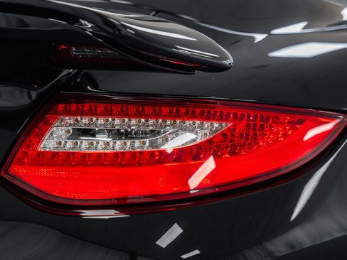 Used 2011 Porsche 911 Turbo S image 15