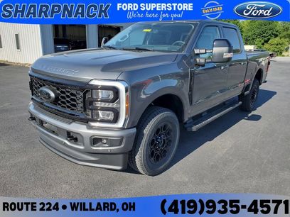 New 2026 Ford F350 Lariat w/ Black Appearance Package