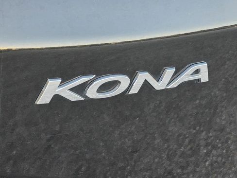 Used 2019 Hyundai Kona SEL image 28