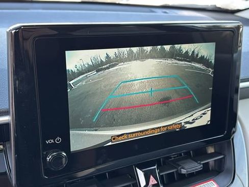 New 2026 Toyota Corolla Cross LE w/ Moonroof Package image 18