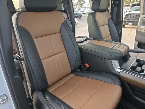 New 2026 Chevrolet Silverado 2500 High Country w/ High Country Premium Package image 10