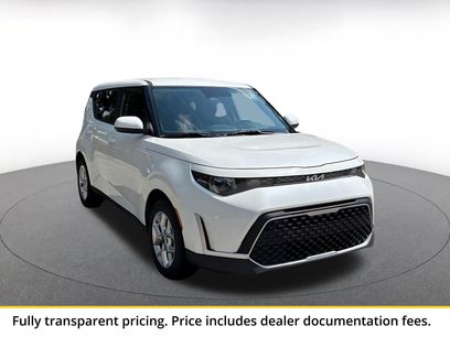 Used 2025 Kia Soul LX w/ LX Technology Package