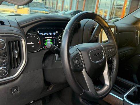 Used 2022 GMC Sierra 1500 Denali w/ Denali Premium Package image 40