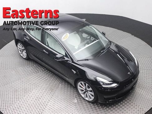 Used 2018 Tesla Model 3 Long Range AWD/4WD image 3