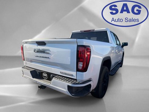 Used 2020 GMC Sierra 1500 Elevation w/ Elevation Value Package RWD image 3