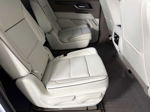 New 2026 GMC Yukon XL Denali w/ Sun & Power Step Package image 16