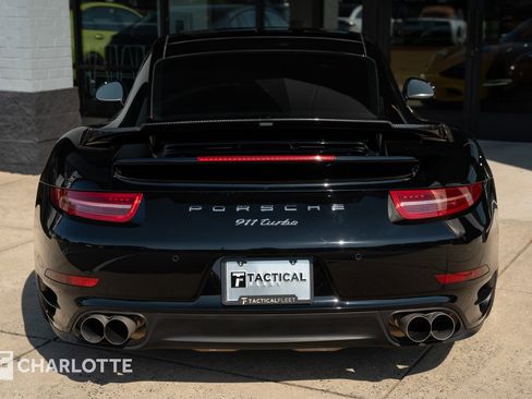 Used 2014 Porsche 911 Turbo AWD/4WD image 14