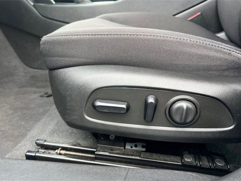 Used 2023 Chevrolet Malibu LT image 13