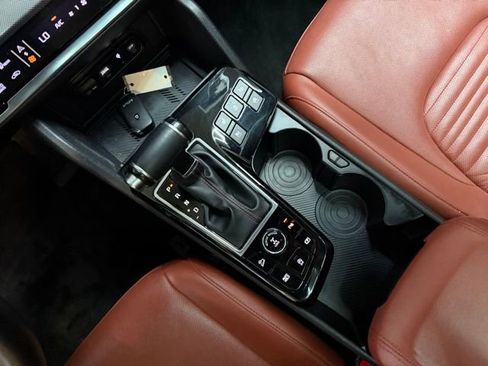 Used 2023 Kia Sportage SX image 27