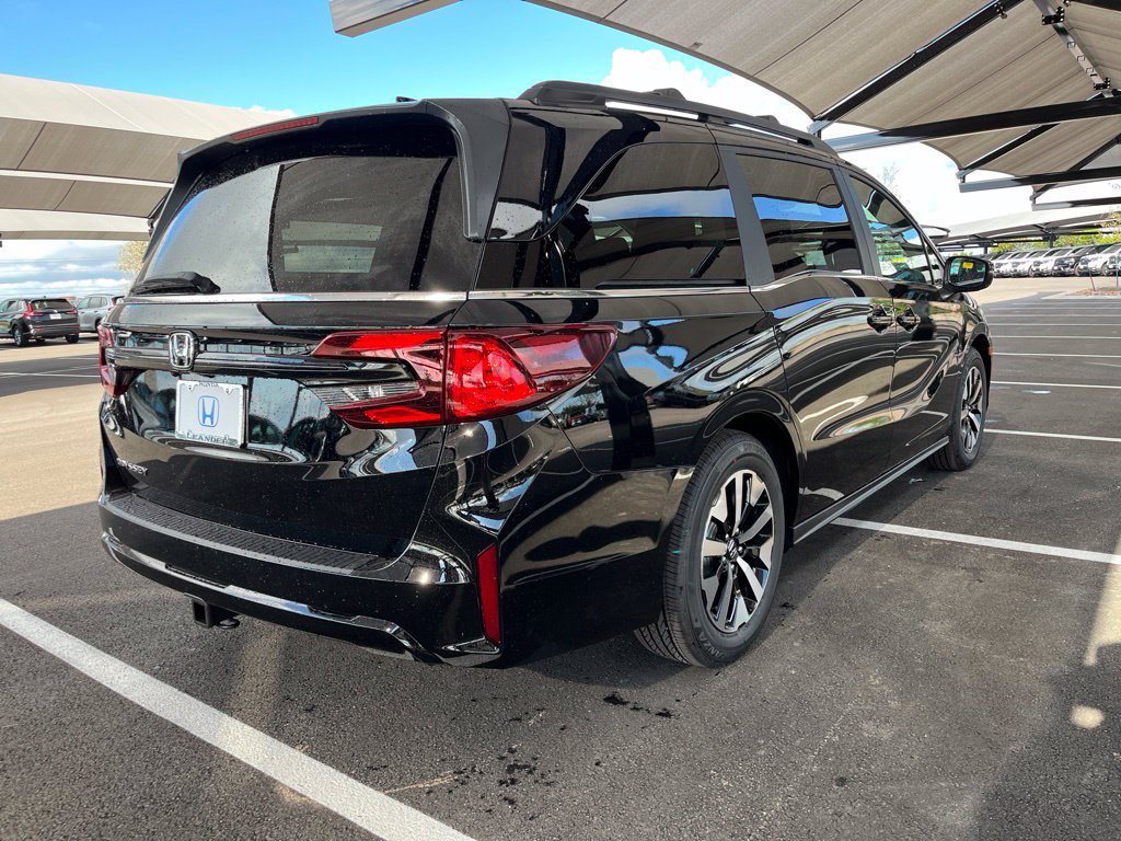 New 2027 Honda Odyssey EX-L image 3