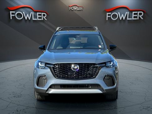 Certified 2025 MAZDA CX-70 Plug-In Hybrid w/ Premium Plus AWD/4WD image 8