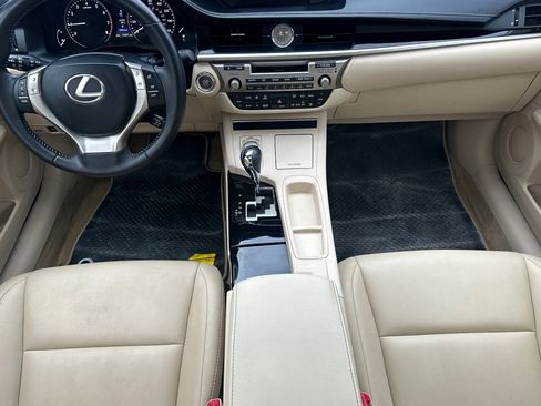 Used 2014 Lexus ES 350 image 10
