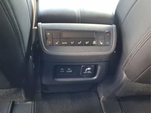 Used 2024 Nissan Pathfinder Platinum w/ Cargo Package FWD image 19