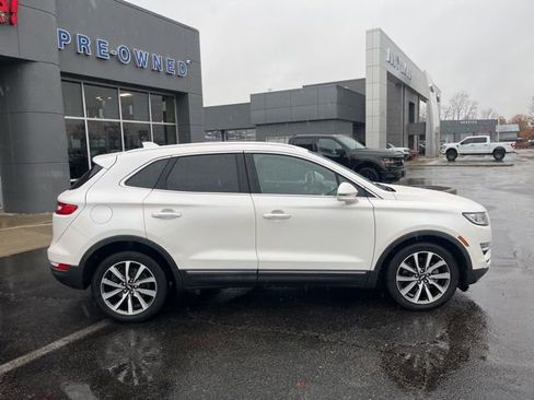 Used 2019 Lincoln MKC Reserve image 3