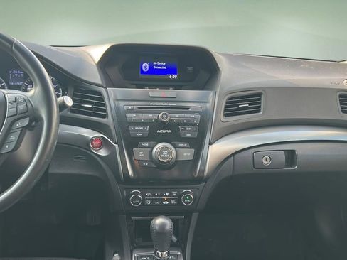 Used 2015 Acura ILX FWD image 9