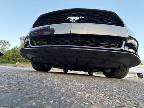 Used 2016 Ford Mustang Premium RWD image 25