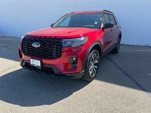 New 2026 Ford Explorer ST-Line AWD/4WD image 1