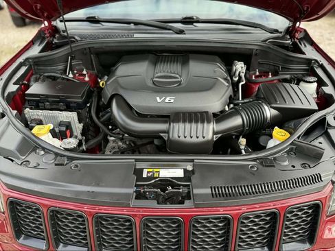 Used 2015 Jeep Grand Cherokee High Altitude RWD image 36
