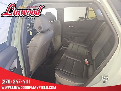 New 2026 Chevrolet Trax ACTIV w/ Driver Confidence Package FWD image 11