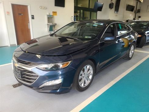 Used 2021 Chevrolet Malibu LT FWD image 4