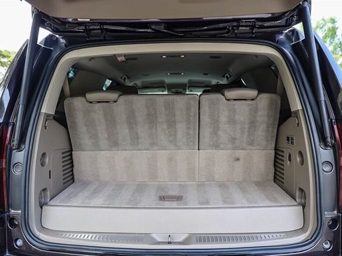 Used 2015 Chevrolet Tahoe LT w/ Luxury Package RWD image 35