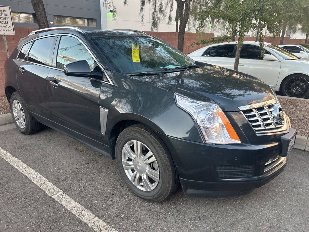 Used 2015 Cadillac SRX Luxury AWD/4WD image 2