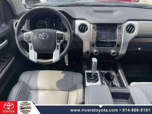 Used 2019 Toyota Tundra Limited w/ Limited Premium Package AWD/4WD image 14