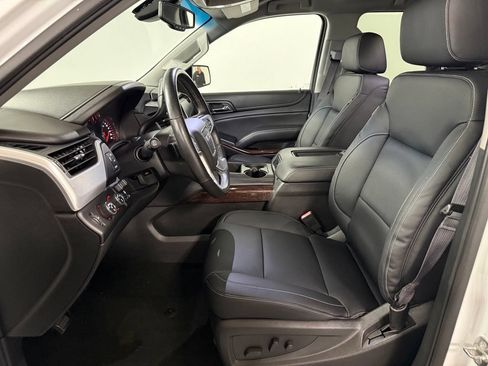 Used 2016 GMC Yukon SLE w/ HD Trailering Package AWD/4WD image 9