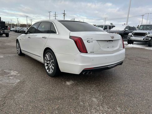 Used 2018 Cadillac CT6 Luxury image 18