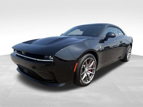 Used 2024 Dodge Charger Daytona Scat Pack w/ Plus Group AWD/4WD image 9