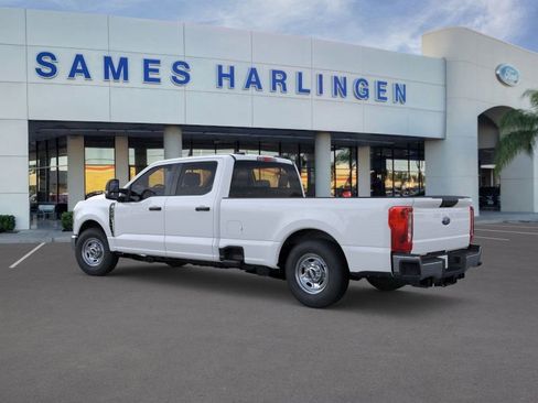 New 2025 Ford F250 XL w/ XL Chrome Package image 4