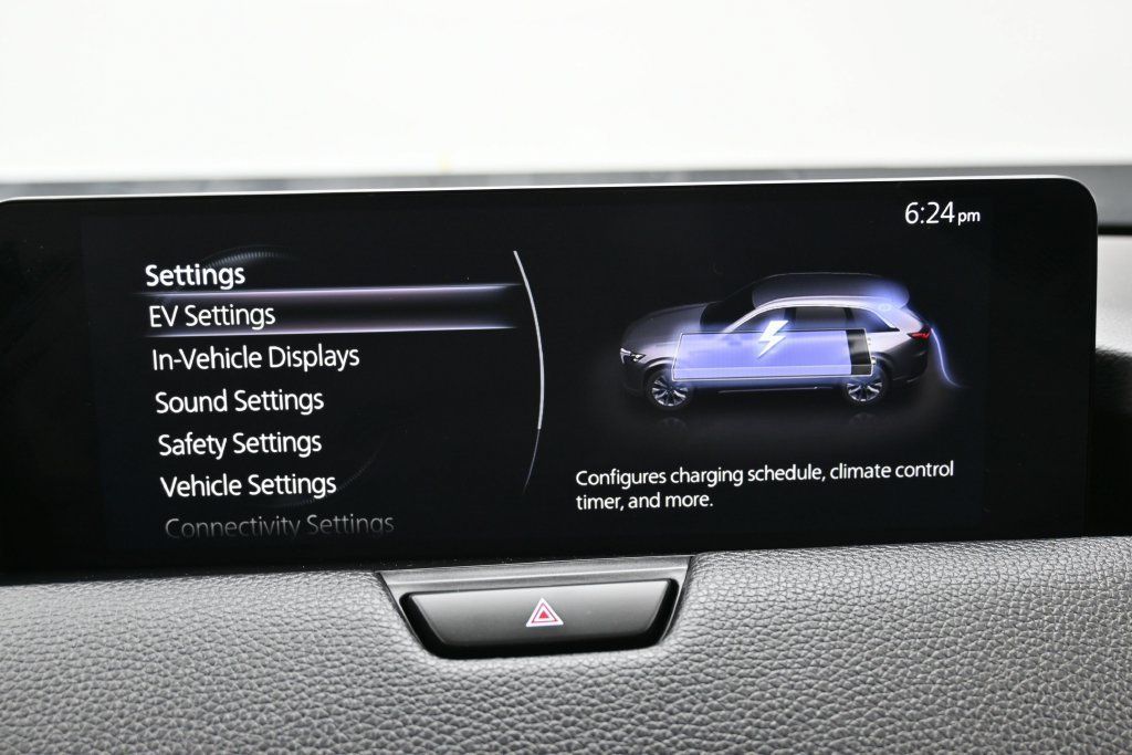 Used 2025 MAZDA CX-90 Plug-In Hybrid w/Premium Sport AWD/4WD image 24