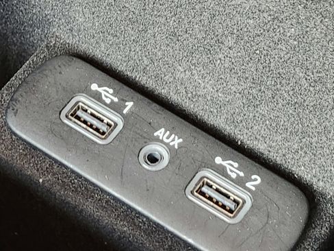 Used 2020 Dodge Charger GT image 30