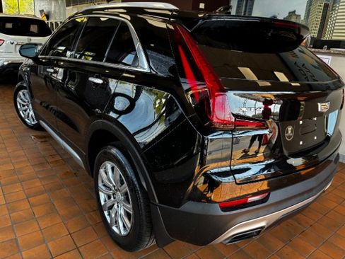 Used 2019 Cadillac XT4 Premium Luxury FWD image 7