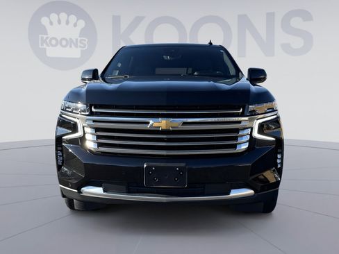 Used 2024 Chevrolet Suburban High Country image 10