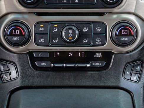 Used 2019 GMC Yukon Denali w/ Denali Ultimate Package AWD/4WD image 33