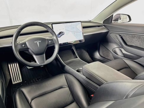 Used 2018 Tesla Model 3 Long Range RWD image 35