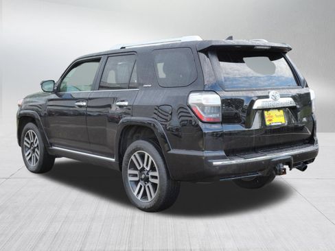 Certified 2022 Toyota 4Runner Limited AWD/4WD image 5