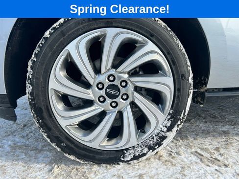 Used 2024 Lincoln Navigator Premiere image 50