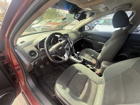 Used 2012 Chevrolet Cruze Eco image 11