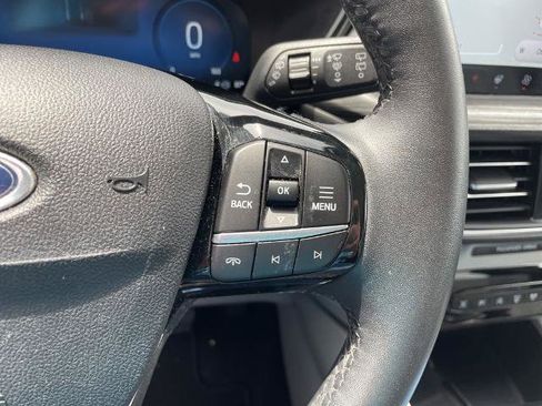Certified 2023 Ford Escape Platinum w/ Premium Technology Package AWD/4WD image 27
