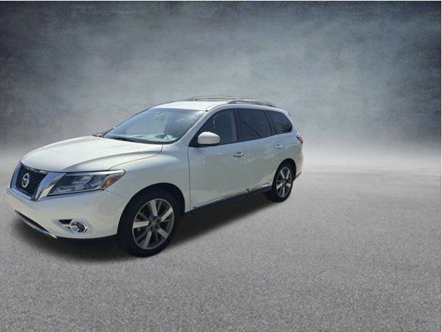 Used 2013 Nissan Pathfinder Platinum FWD image 6