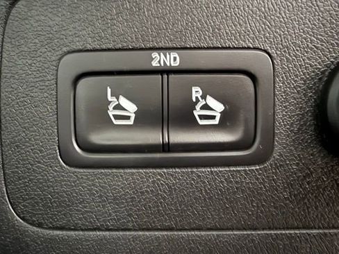 Used 2023 Kia Sorento SX image 15